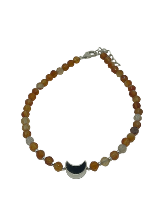 Karneol armbånd med sølvbelagt måne