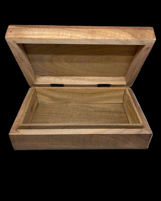 Pentagram treboks i akasie