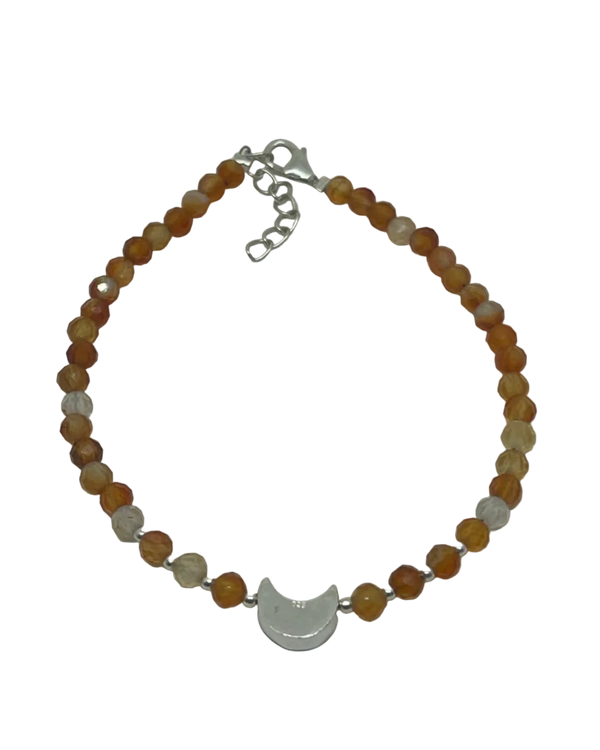 Karneol armbånd med sølvbelagt måne